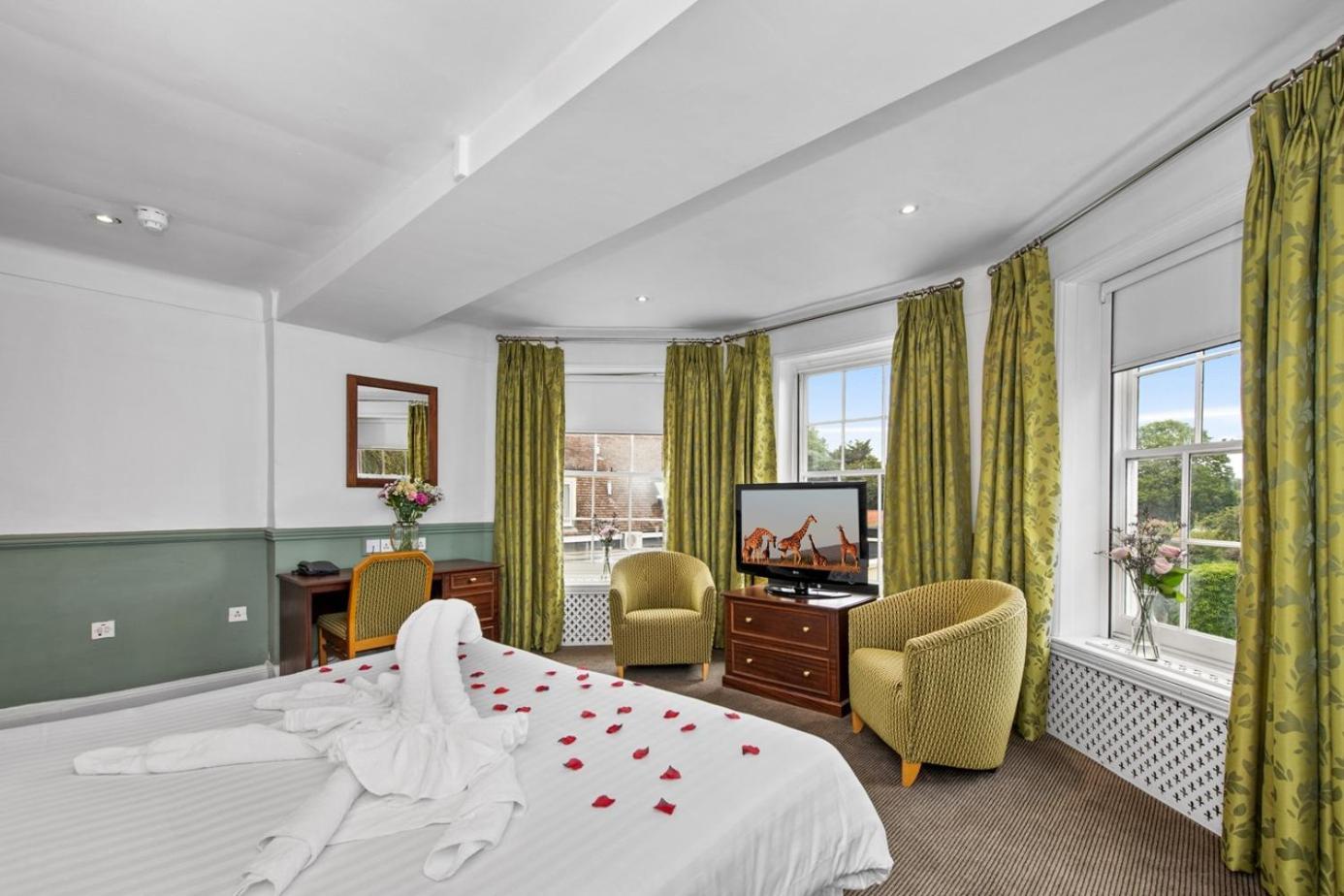 Best Western Priory Hotel Bury St. Edmunds Экстерьер фото