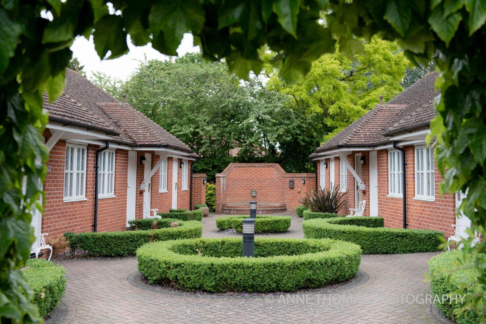 Best Western Priory Hotel Bury St. Edmunds Экстерьер фото