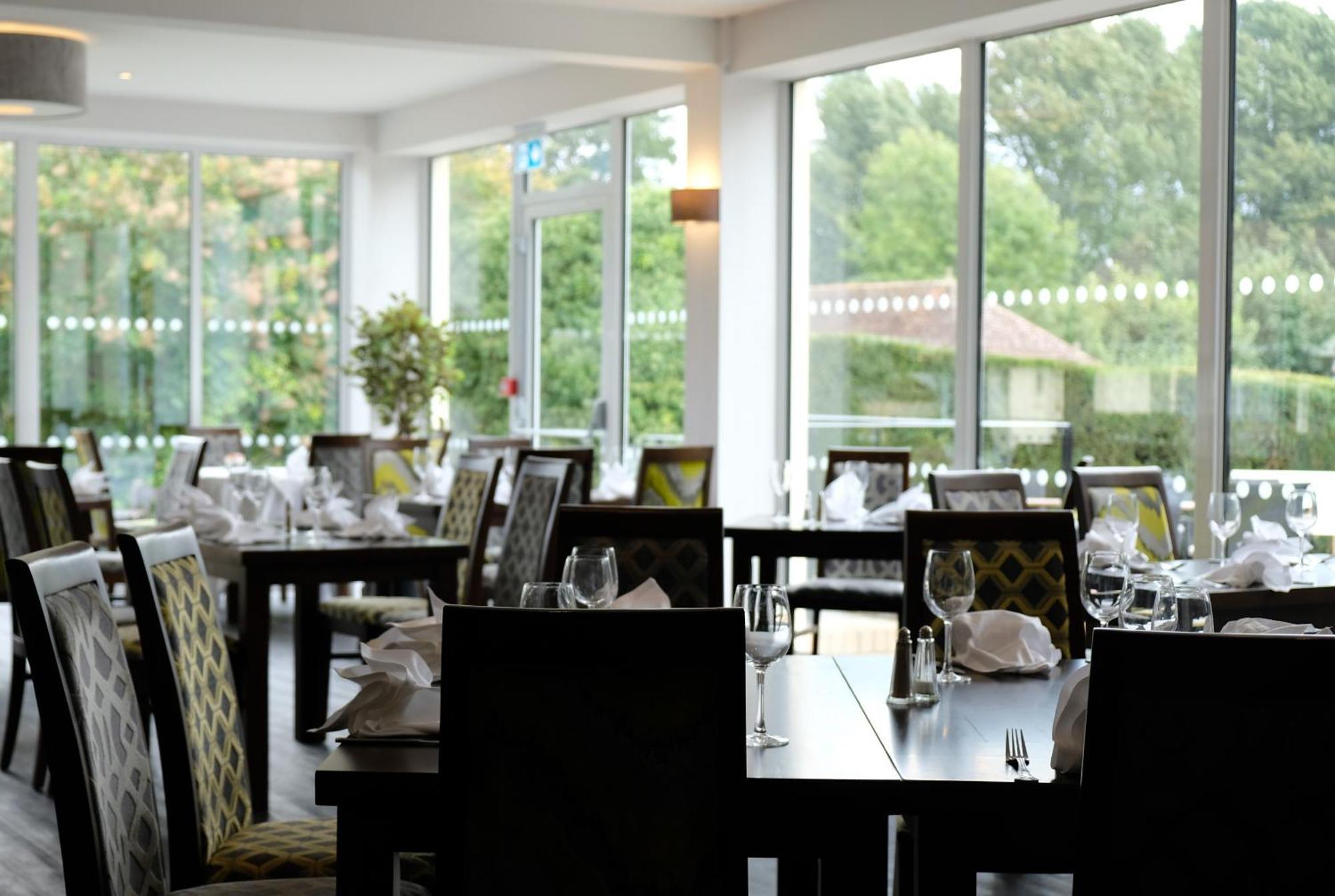 Best Western Priory Hotel Bury St. Edmunds Экстерьер фото